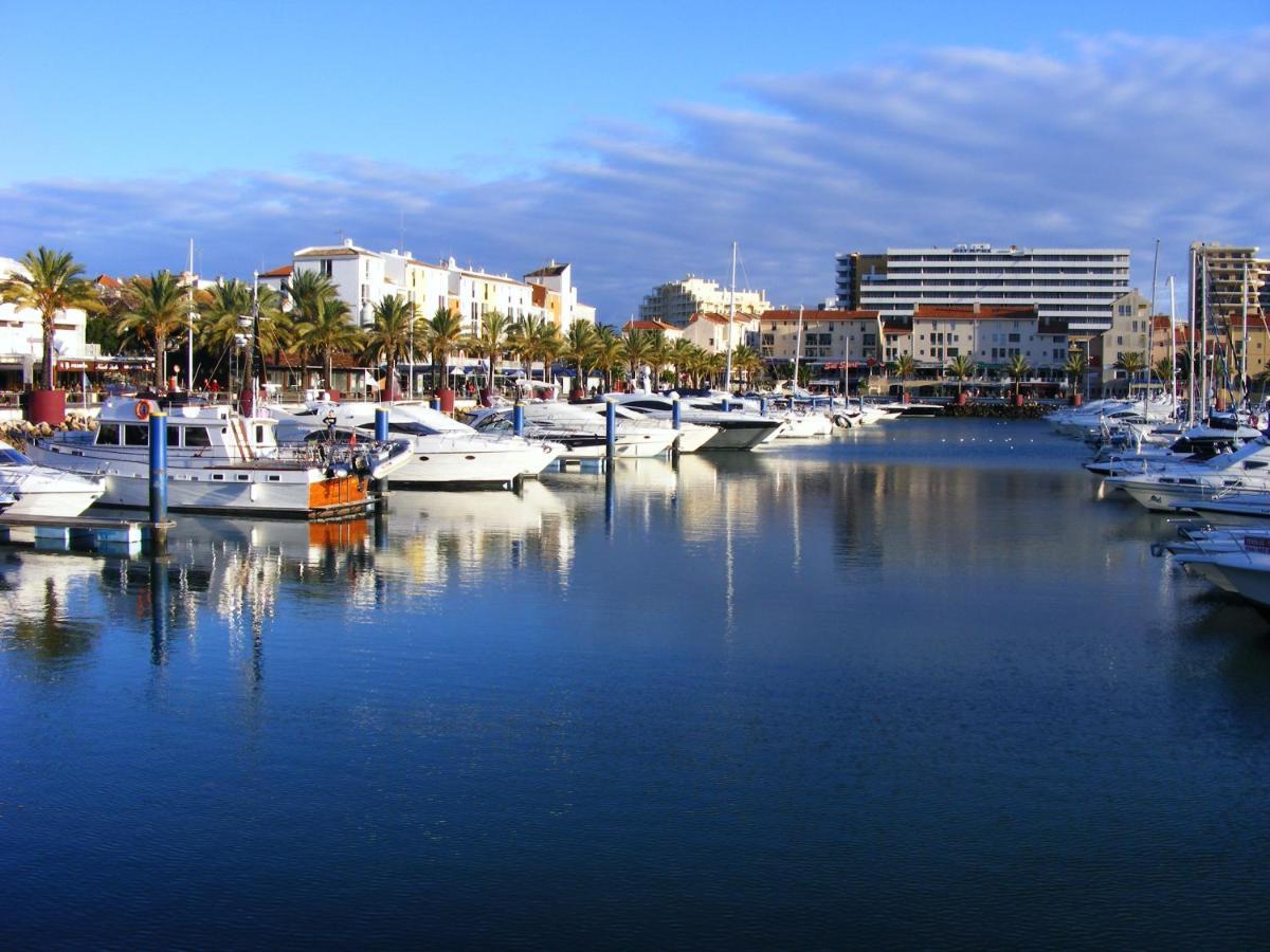 Apartment Stunning 1-bed In Olhos De Agua